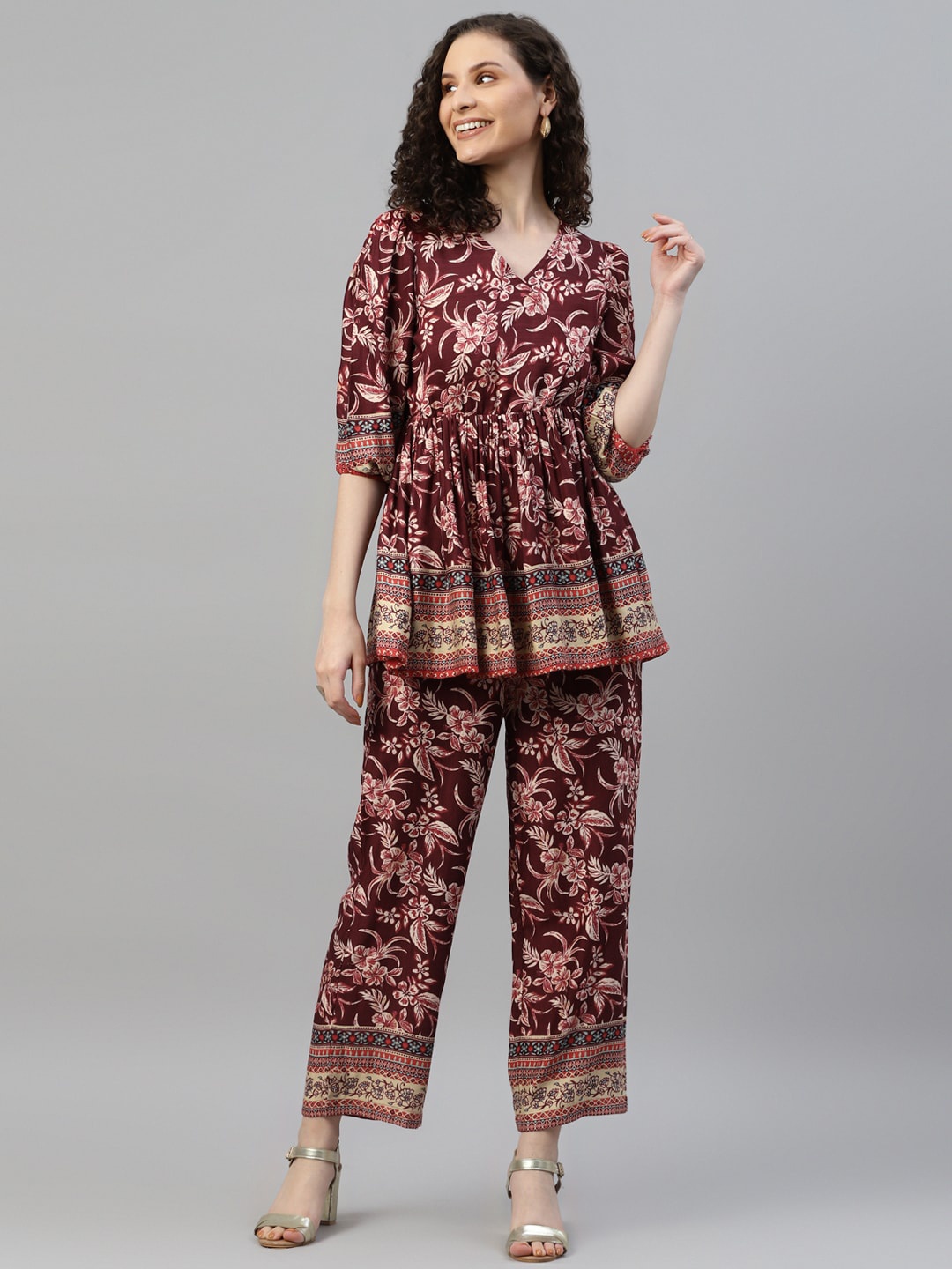 

DEEBACO Floral Printed Top With Trouser, Maroon