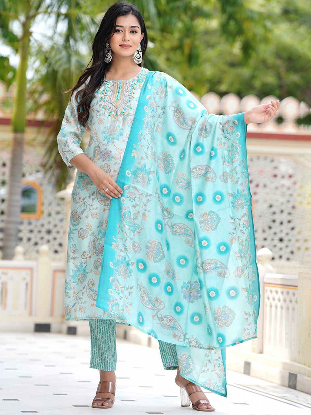 

PREKSHA Floral Printed Pure Cotton Kurta & Trousers With Dupatta, Blue