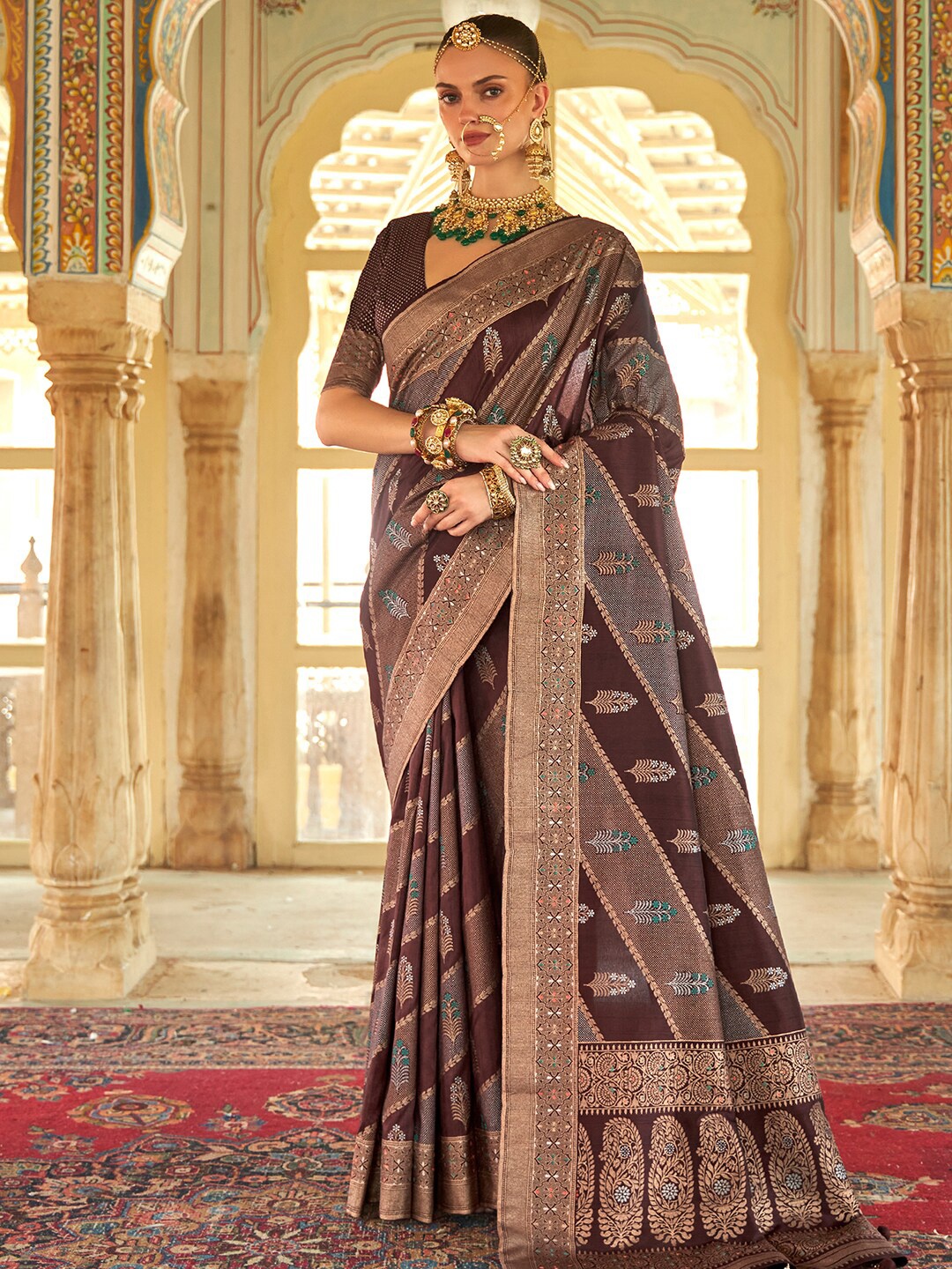 

Anouk Brown & Gold-Toned Ethnic Motifs Woven Design Zari Banarasi Saree