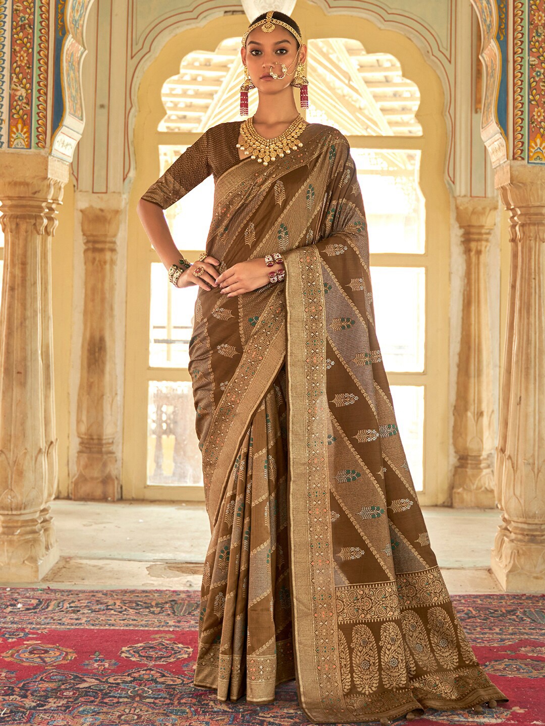 

Anouk Ethnic Motif Zari Silk Blend Banarasi Saree With Blouse Piece, Olive
