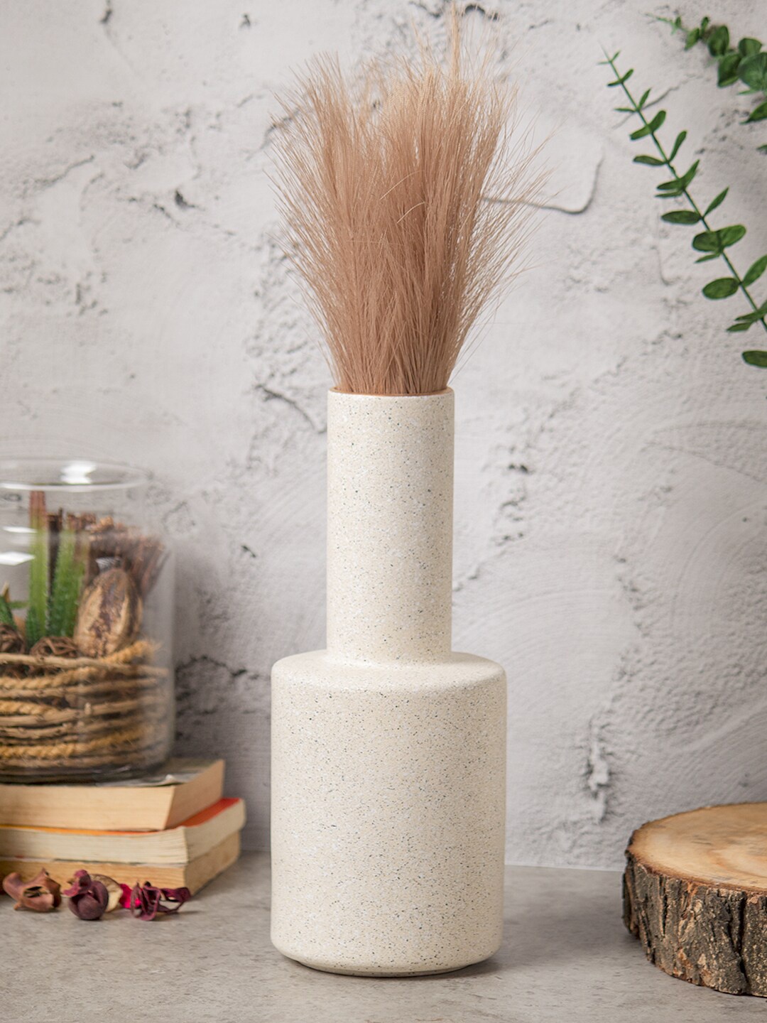 

MARKET99 Off-White Printed Ceramic Flower Vase