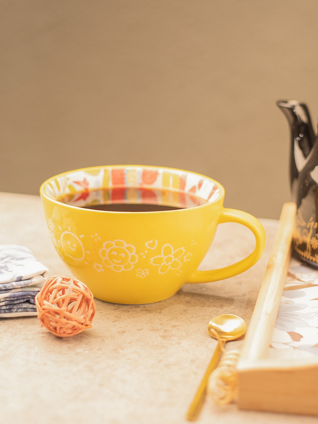 

MARKET99 Yellow & Red Printed Ceramic Matte Cup - 400 ml