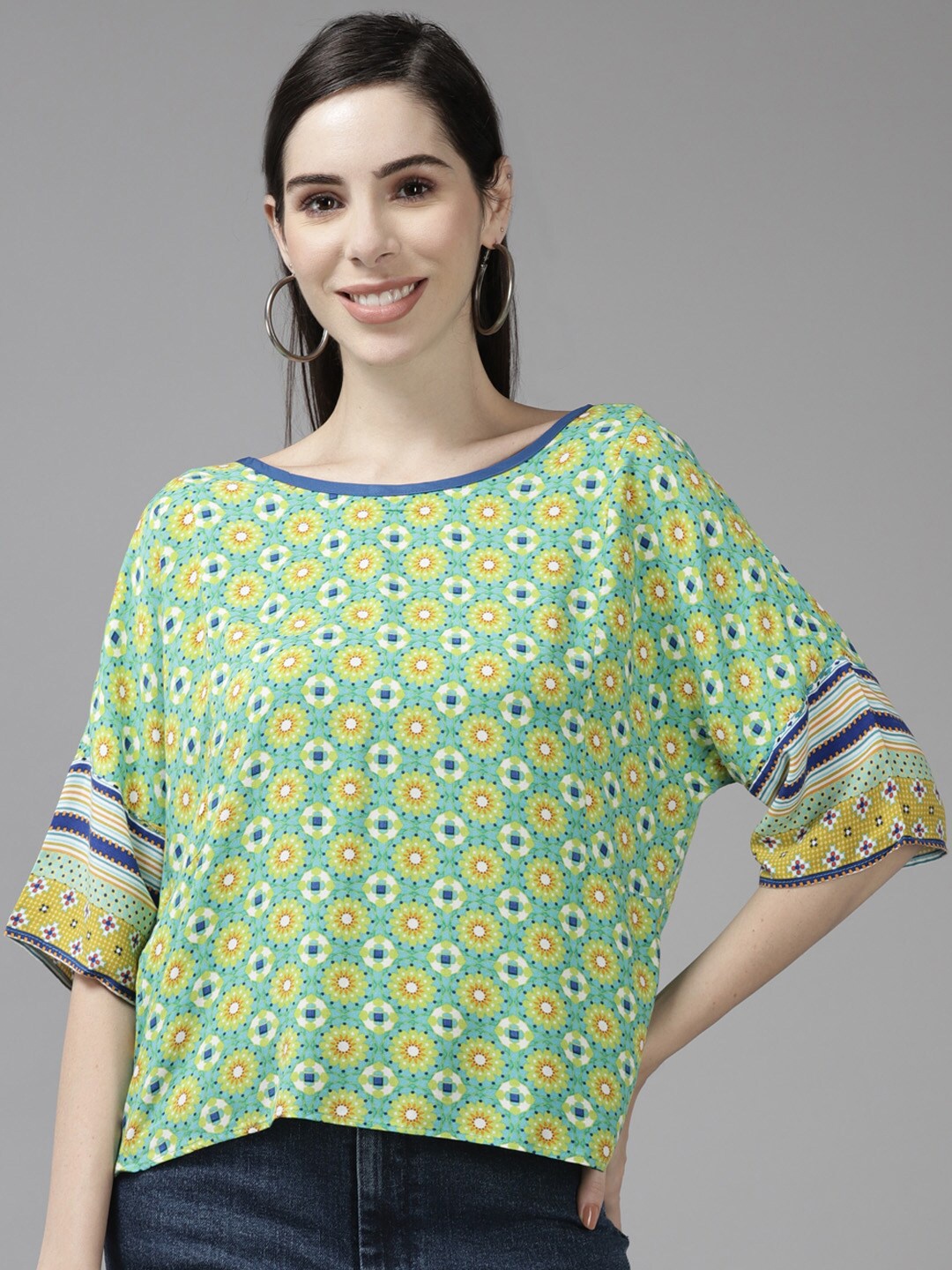 

BAESD Ethnic Printed Extended Sleeves Top, Green