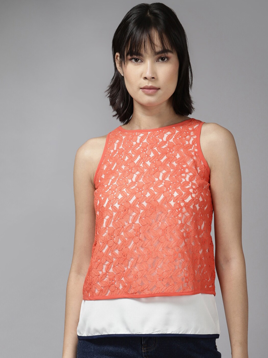 

BAESD Self Design Lace Up Top, Red