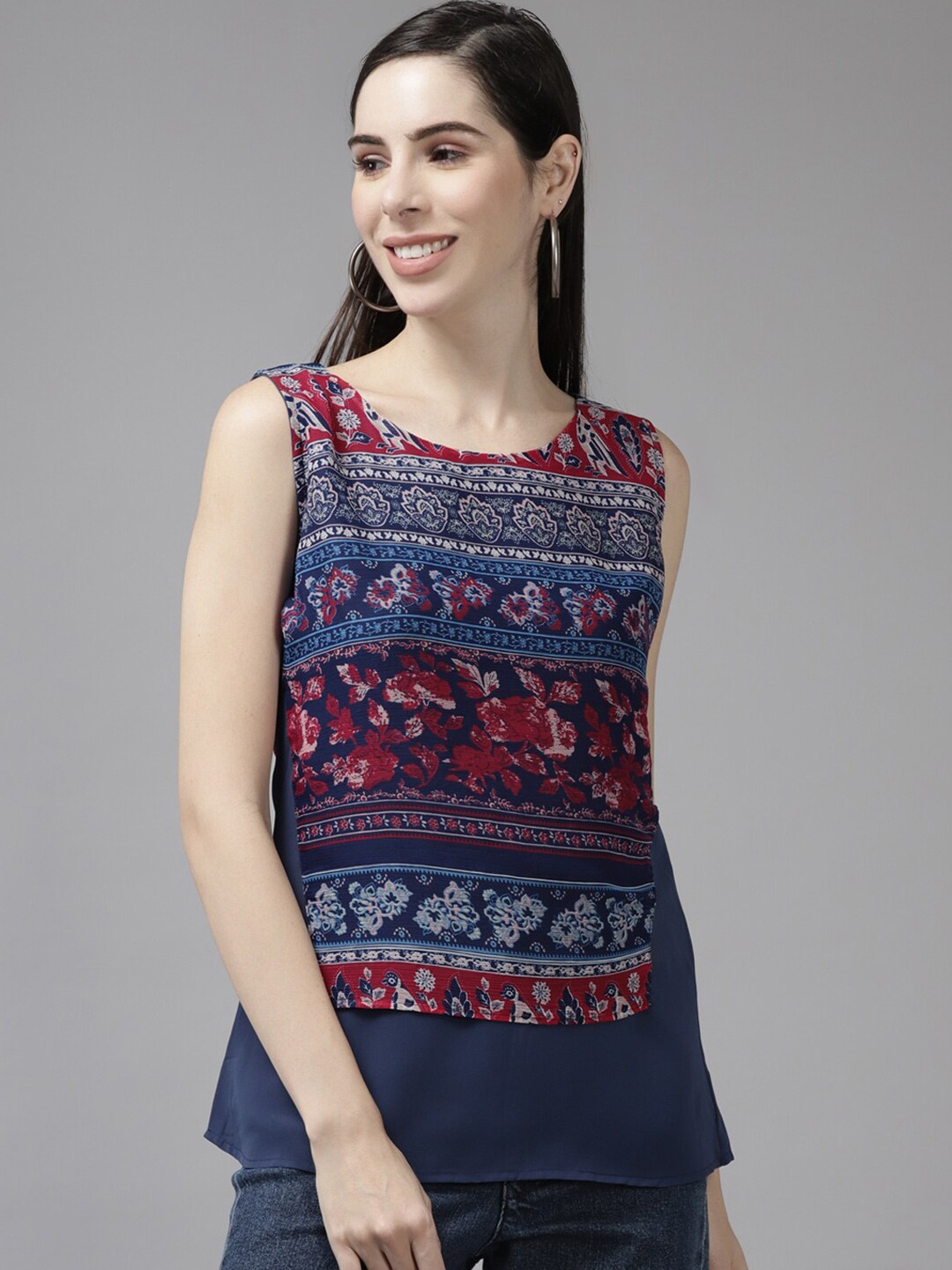 

BAESD Navy Blue Floral Print Top