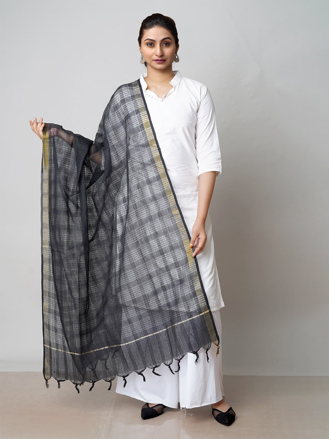 

Unnati Silks Woven Design Mangalgiri Pure Cotton Dupatta with Zari, Black