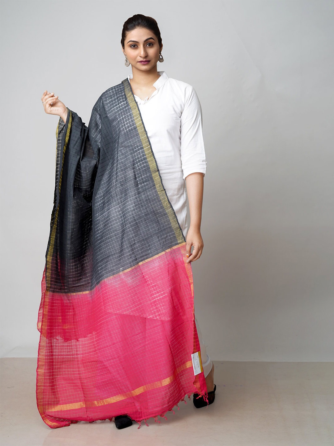 

Unnati Silks Checked Woven Design Pure Cotton Dupatta With Zari, Black