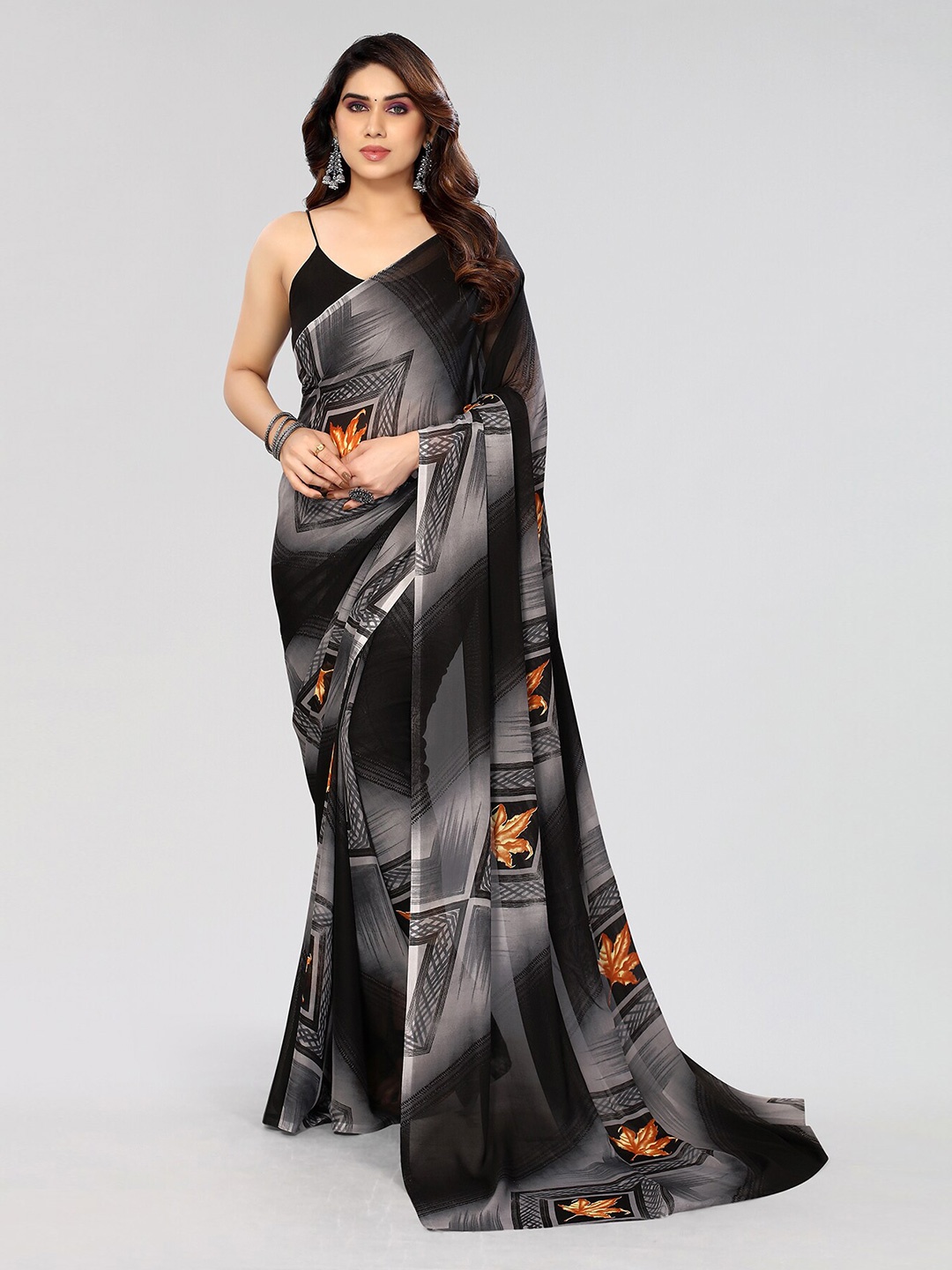 

ANAND SAREES Floral Printed Pure Georgette Saree, Black