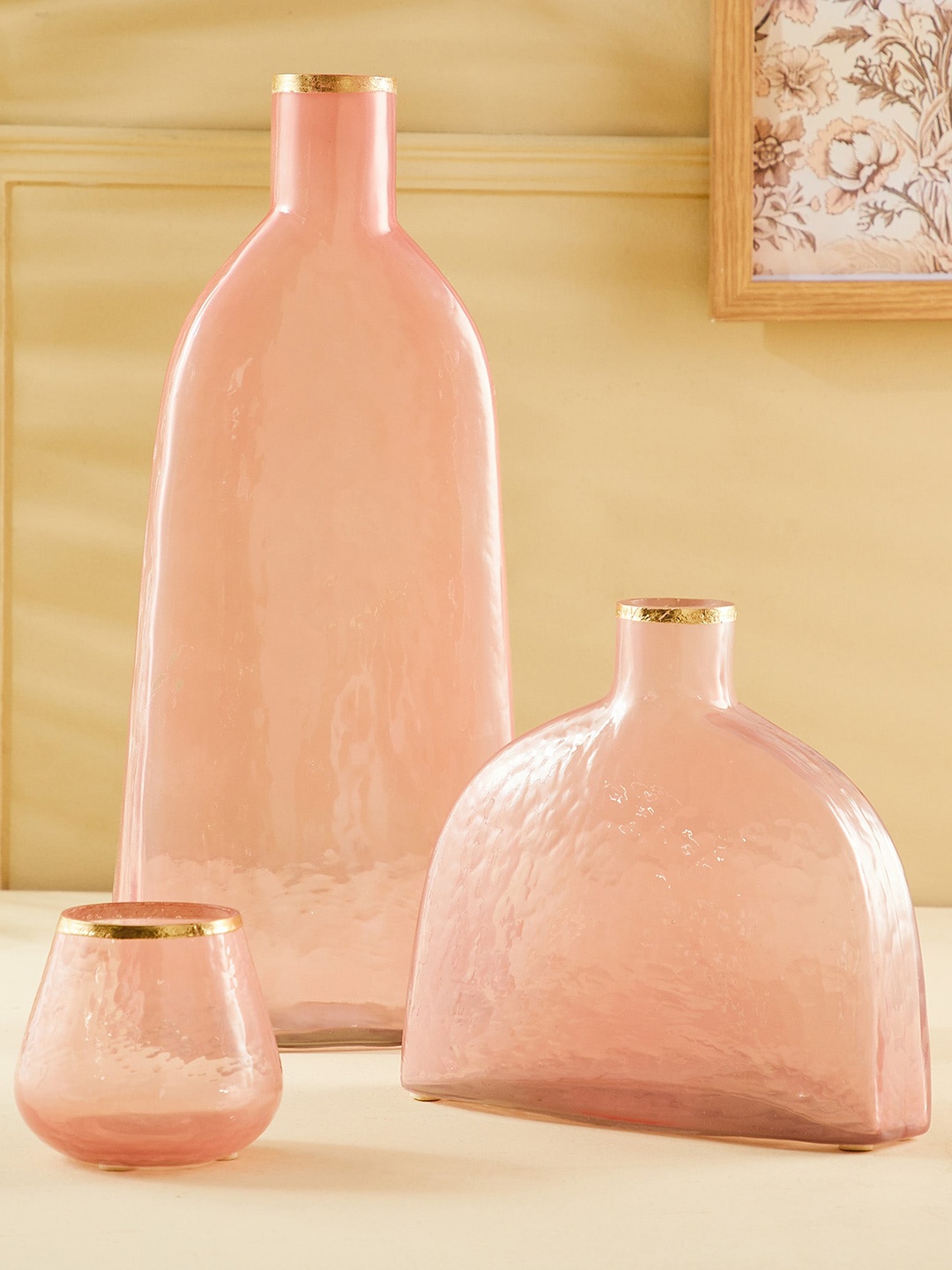 

Home Centre Pink & Gold Toned Textured Glass Votive Holder