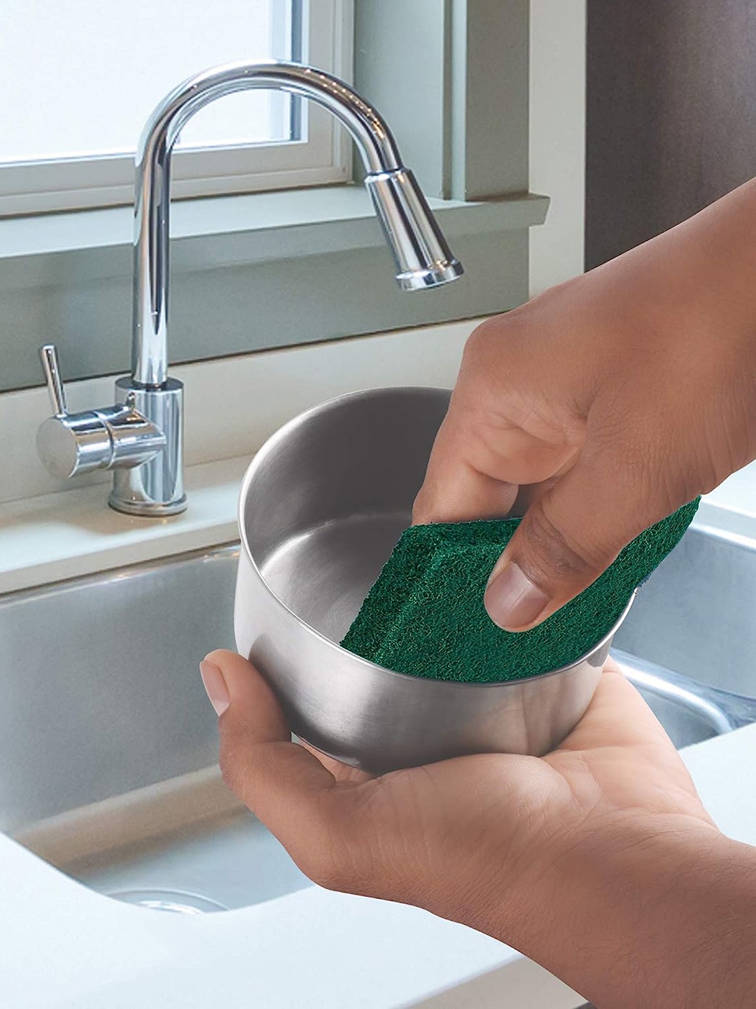 

ZEVORA Green 10 Pieces Multipurpose Scrub Pad