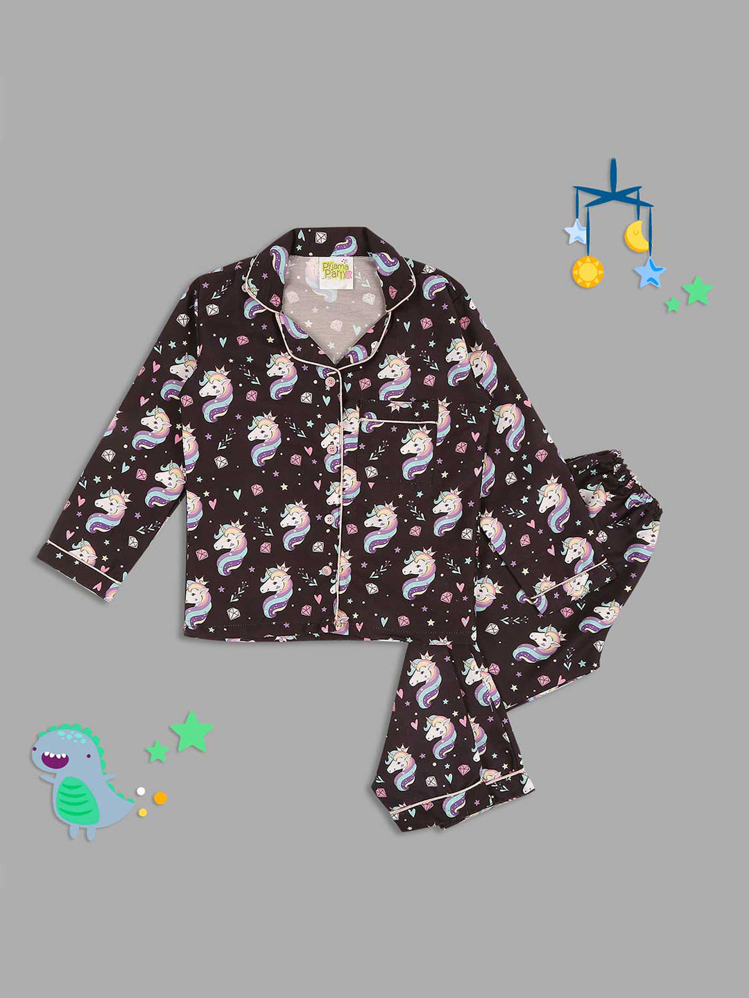 

Pyjama Party Girls Graphic Printed Lapel Collar Night Suit, Black