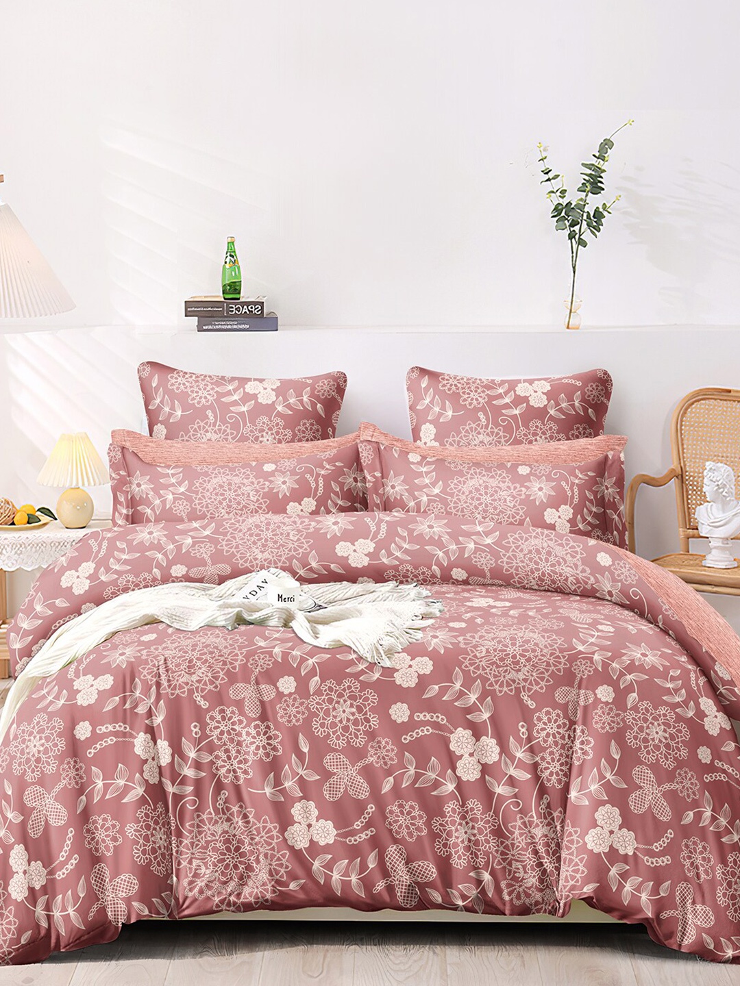 

AEROHAVEN Premium Red & White Floral Cotton 300 TC King Bedsheet With 2 Pillow Covers