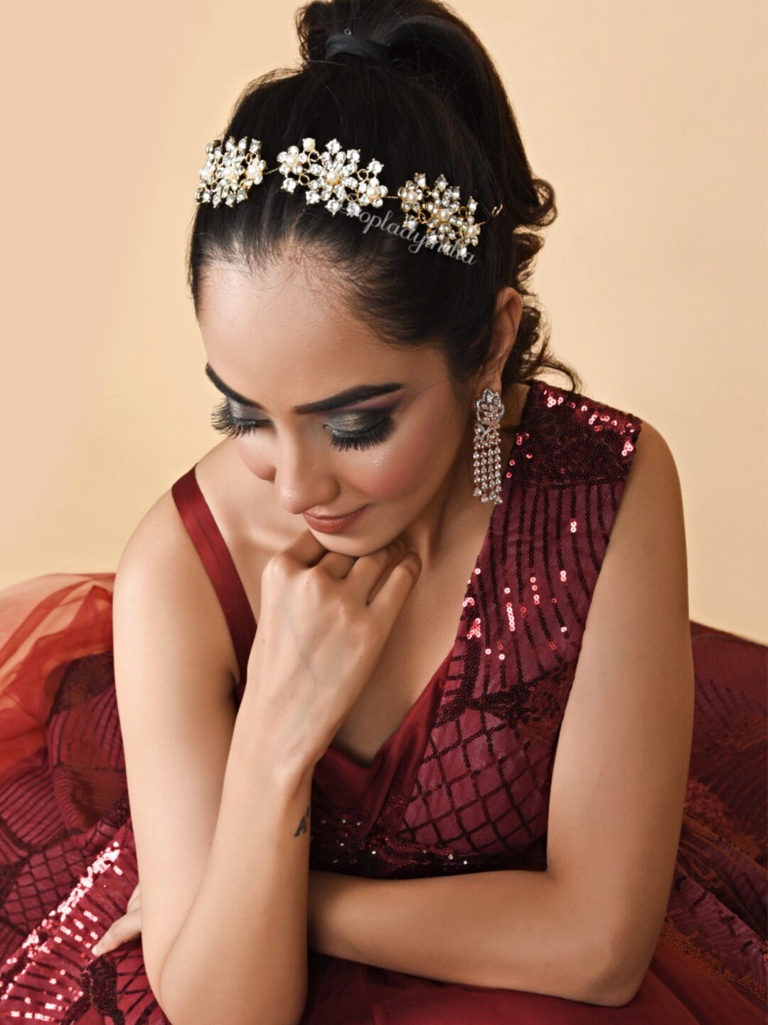 

Proplady Women Embellished Tiara, Gold