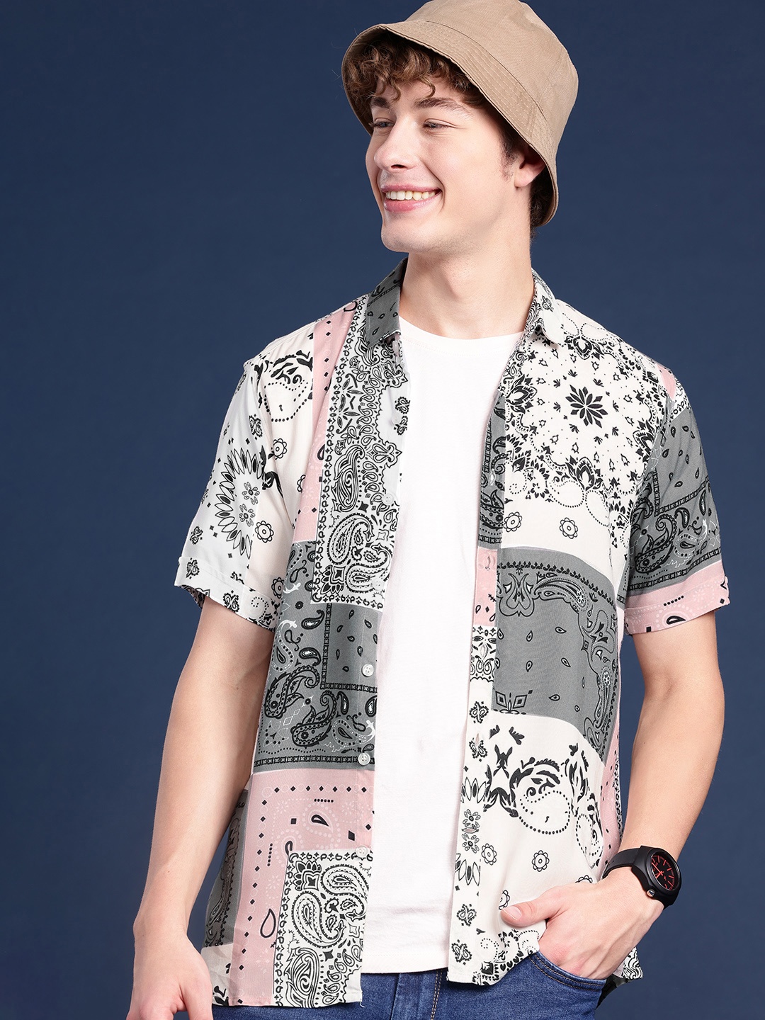 

Mast & Harbour Ethnic Motifs Printed Casual Shirt, White