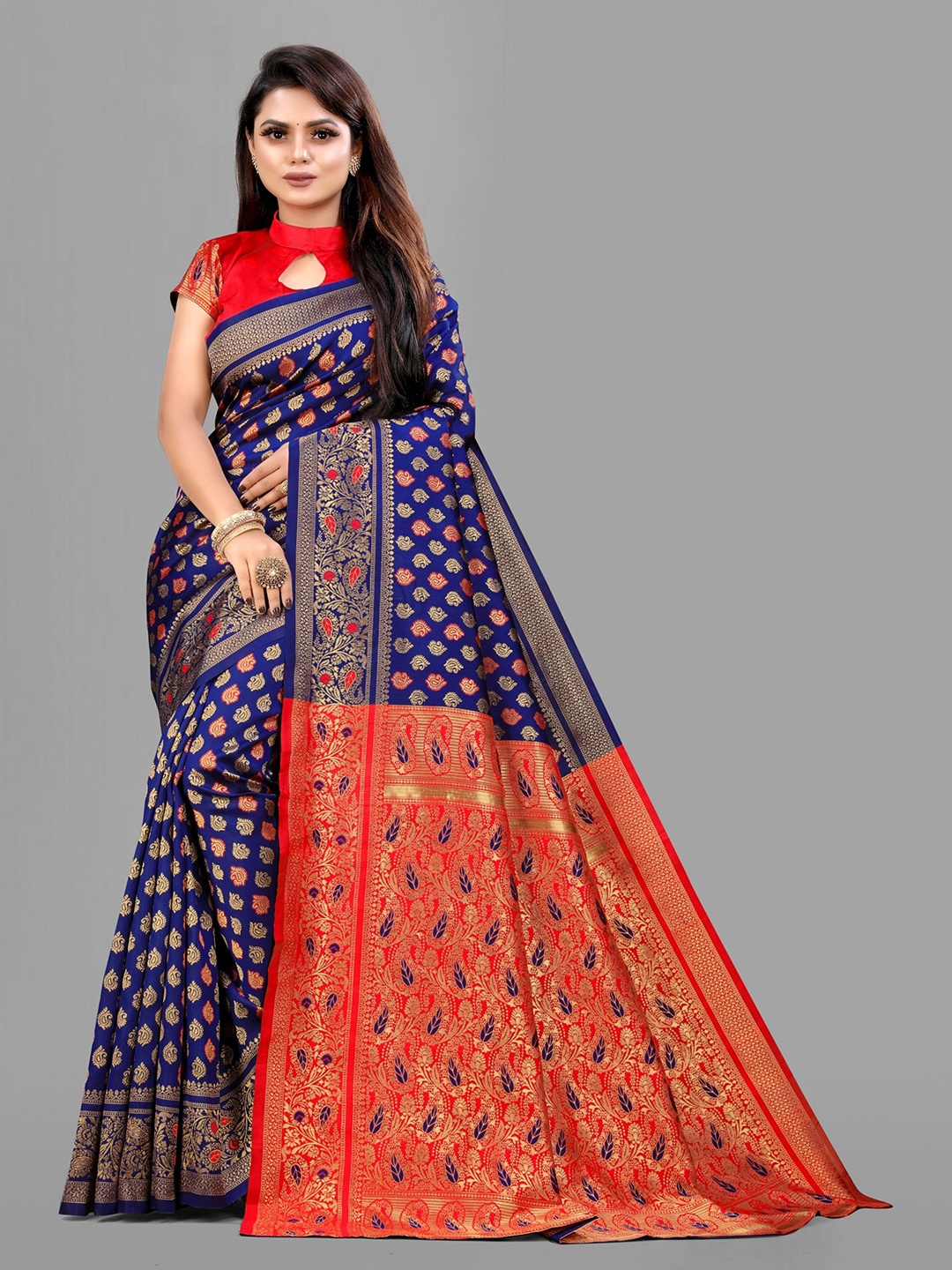 

eshami Ethnic Motifs Woven Design Zari Saree, Navy blue