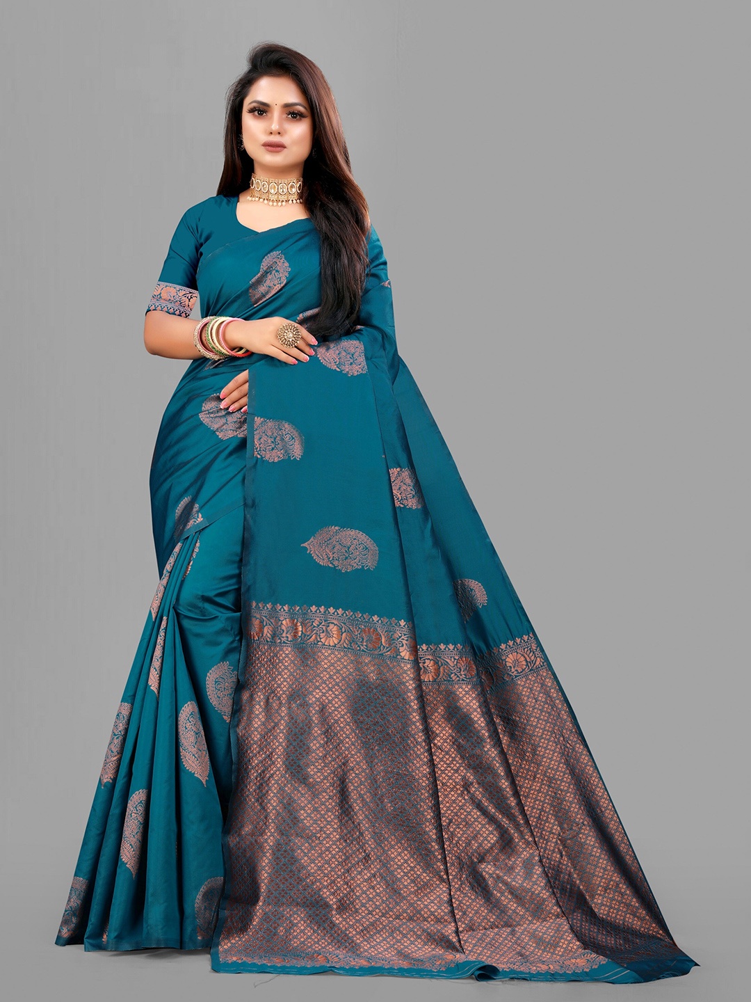 

eshami Woven Design Zari Banarasi Saree, Blue