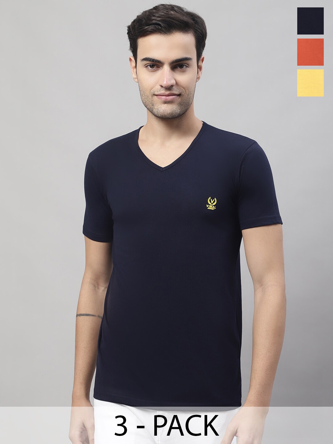 

MACK JONNEY Pack Of 3 V-Neck Regular Fit Cotton Casual T-Shirt, Black