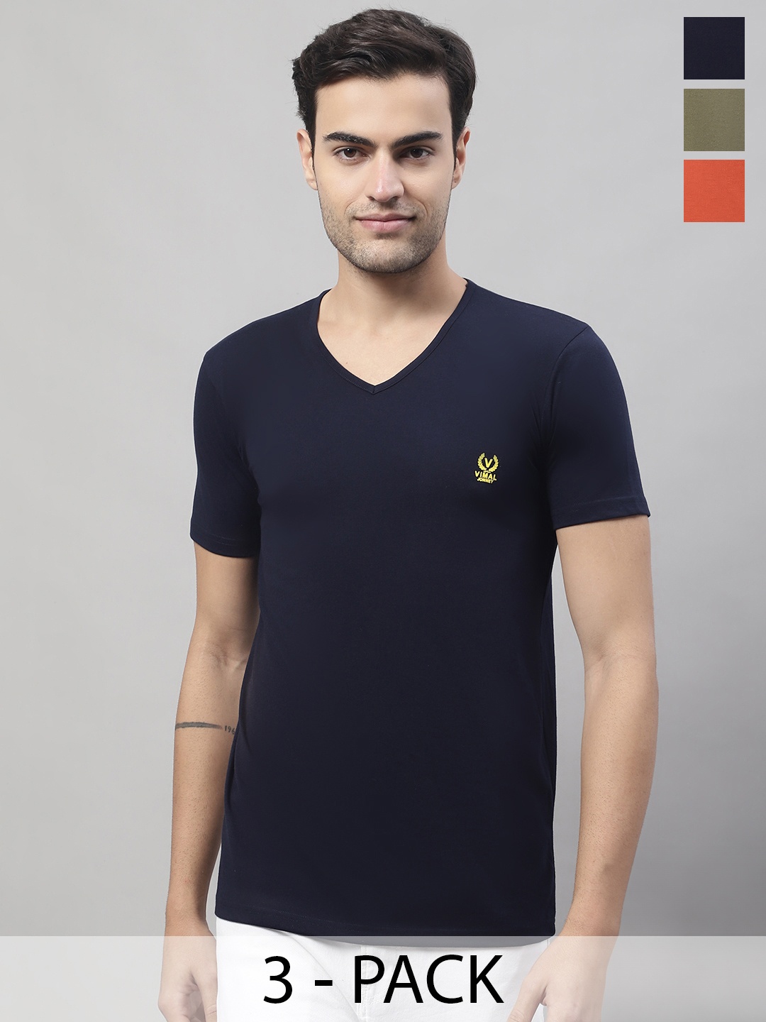 

VIMAL JONNEY Pack Of 3 V-neck Cotton T-shirts, Navy blue