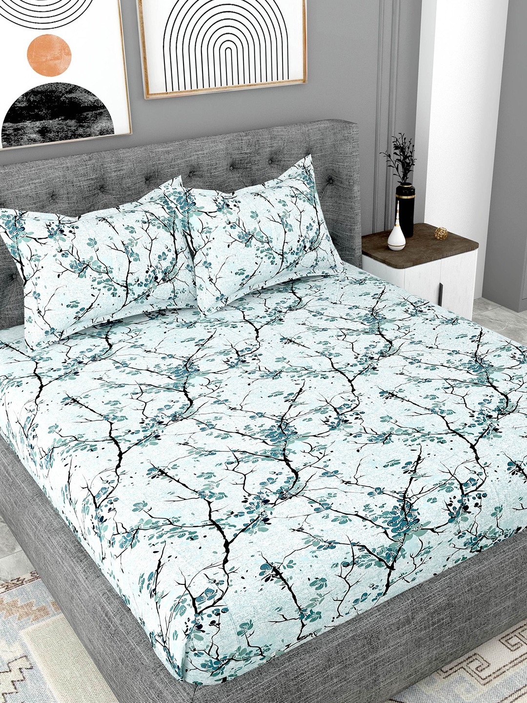 

Lali Prints Blue & Green Floral Cotton 180 TC King Bedsheet With 2 Pillow Covers