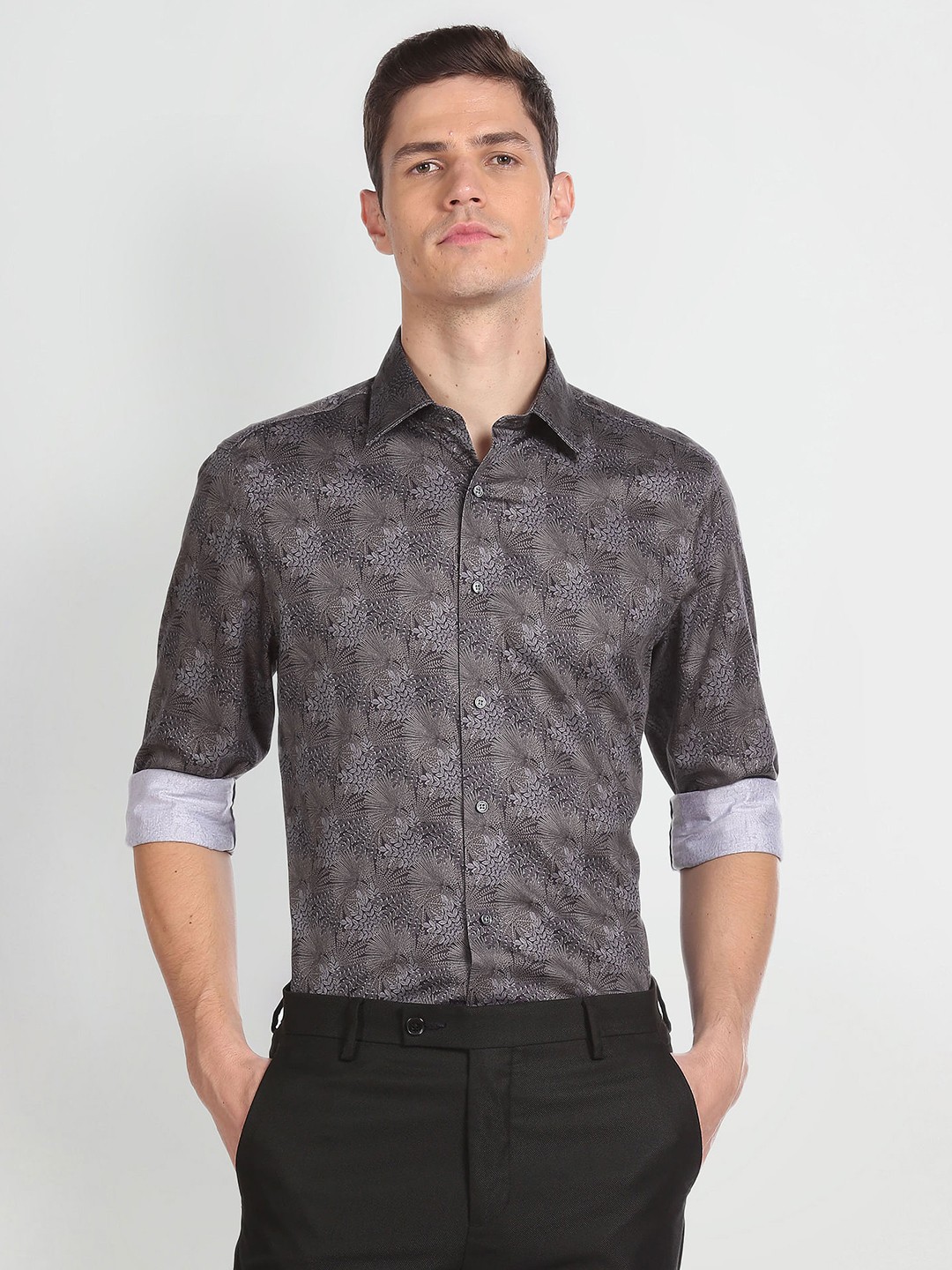 

Arrow Floral Self Design Regular Fit Pure Cotton Casual Shirt, Grey