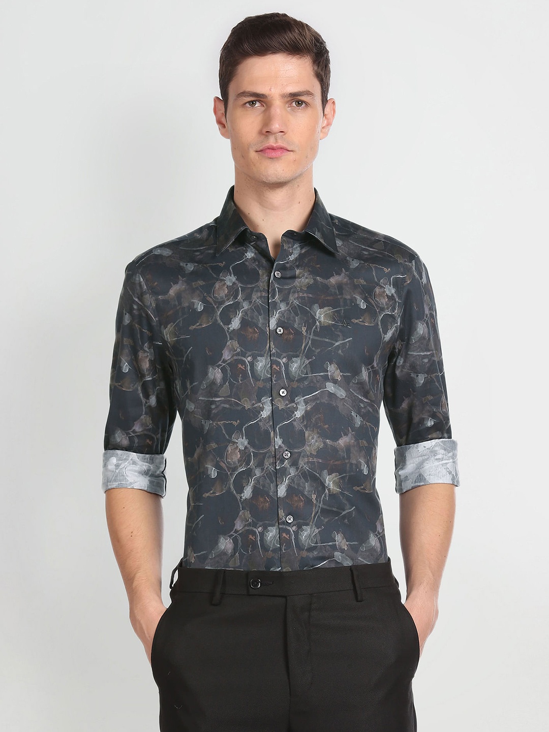 Arrow Abstract Printed Regular Fit Pure Cotton Casual Shirt, Grey