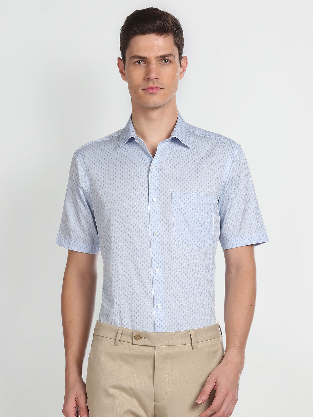 

Arrow Micro Ditsy Printed Spread Collar Pure Cotton Casual Shirt, Blue