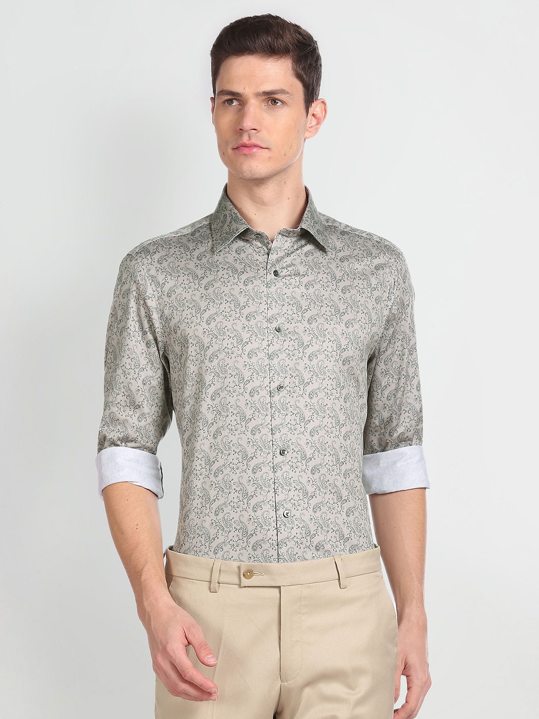 

Arrow Ethnic Motifs Printed Regular Fit Pure Cotton Casual Shirt, Grey