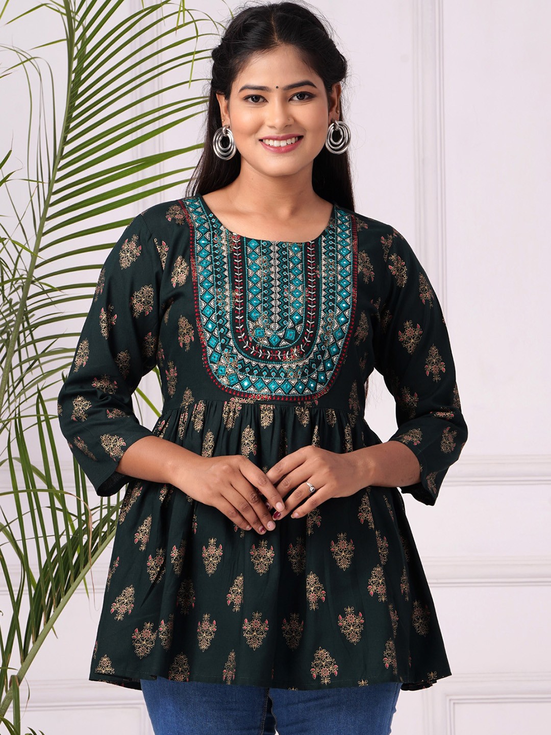 

PREKSHA Ethnic Motifs Printed Thread Work A-Line Kurtis, Green