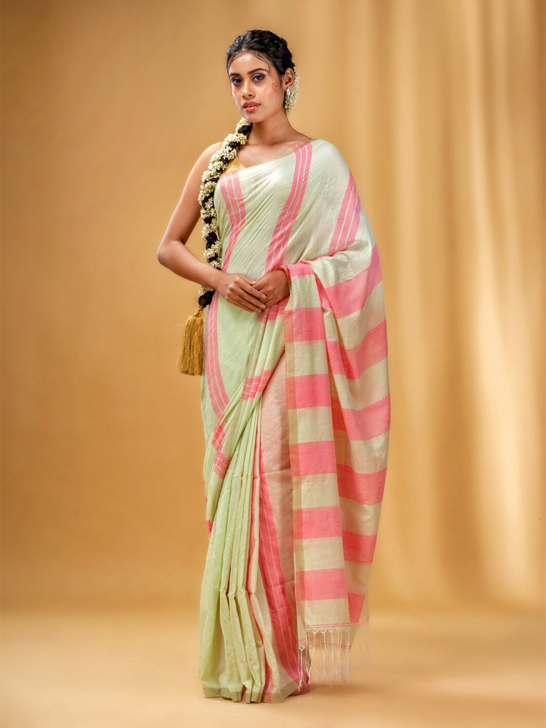 

Charukriti Striped Pure Cotton Saree, Green