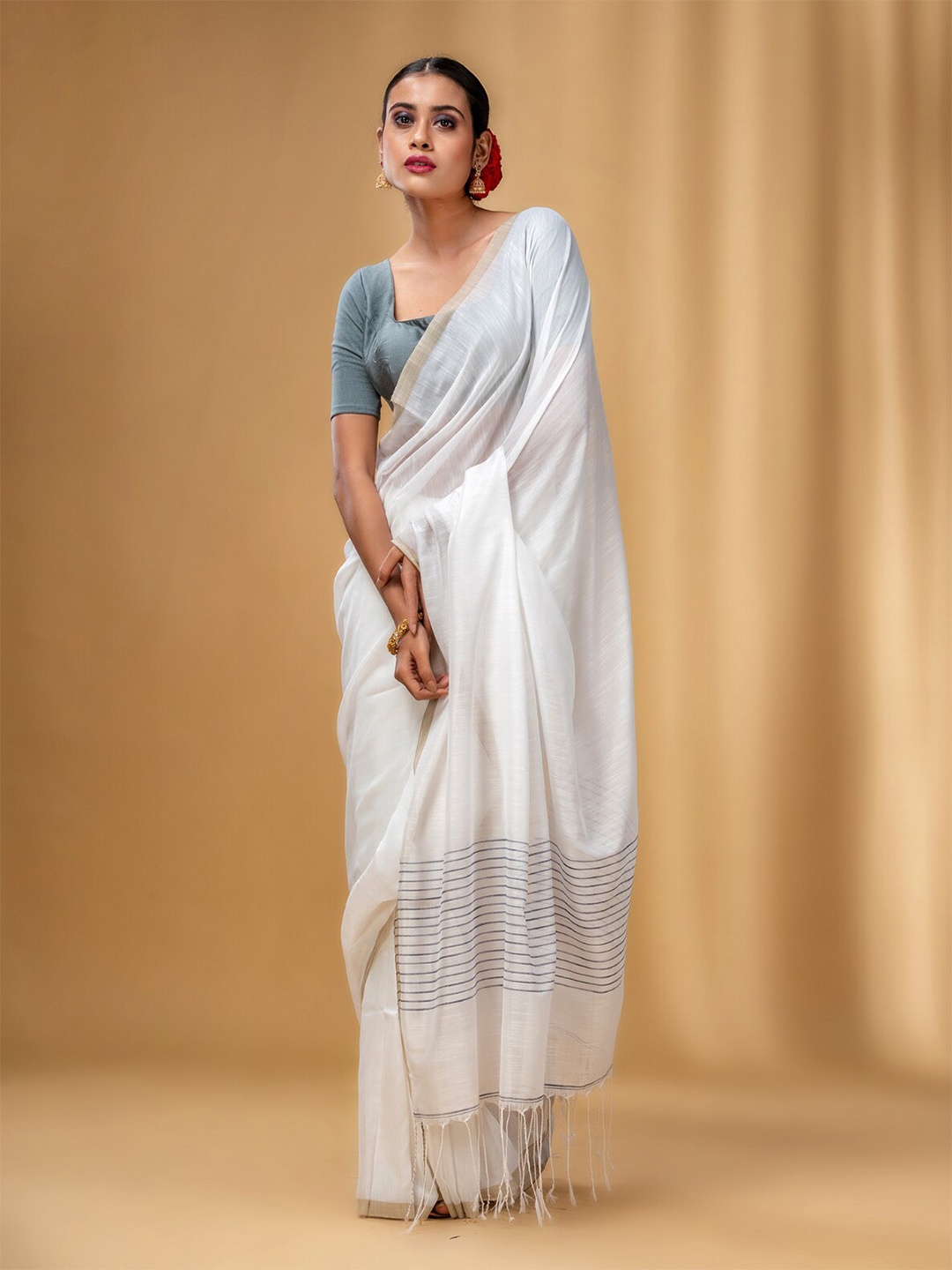

Charukriti Tasselled Border Pure Cotton Saree, White