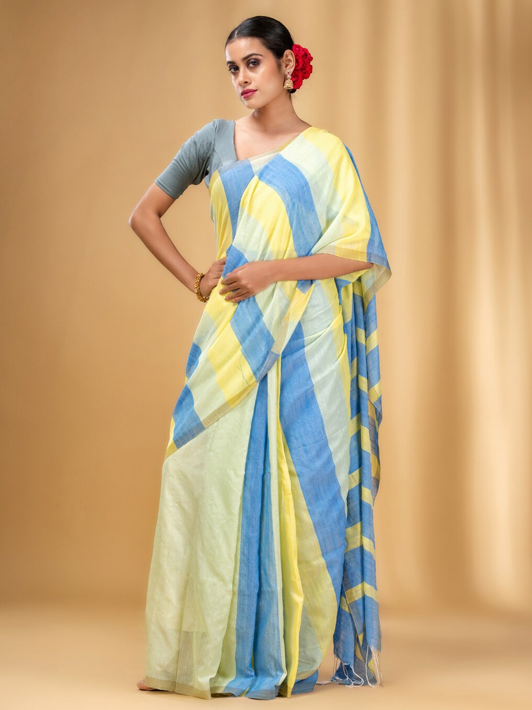

Charukriti Striped Tassleed Pure Cotton Saree, Yellow