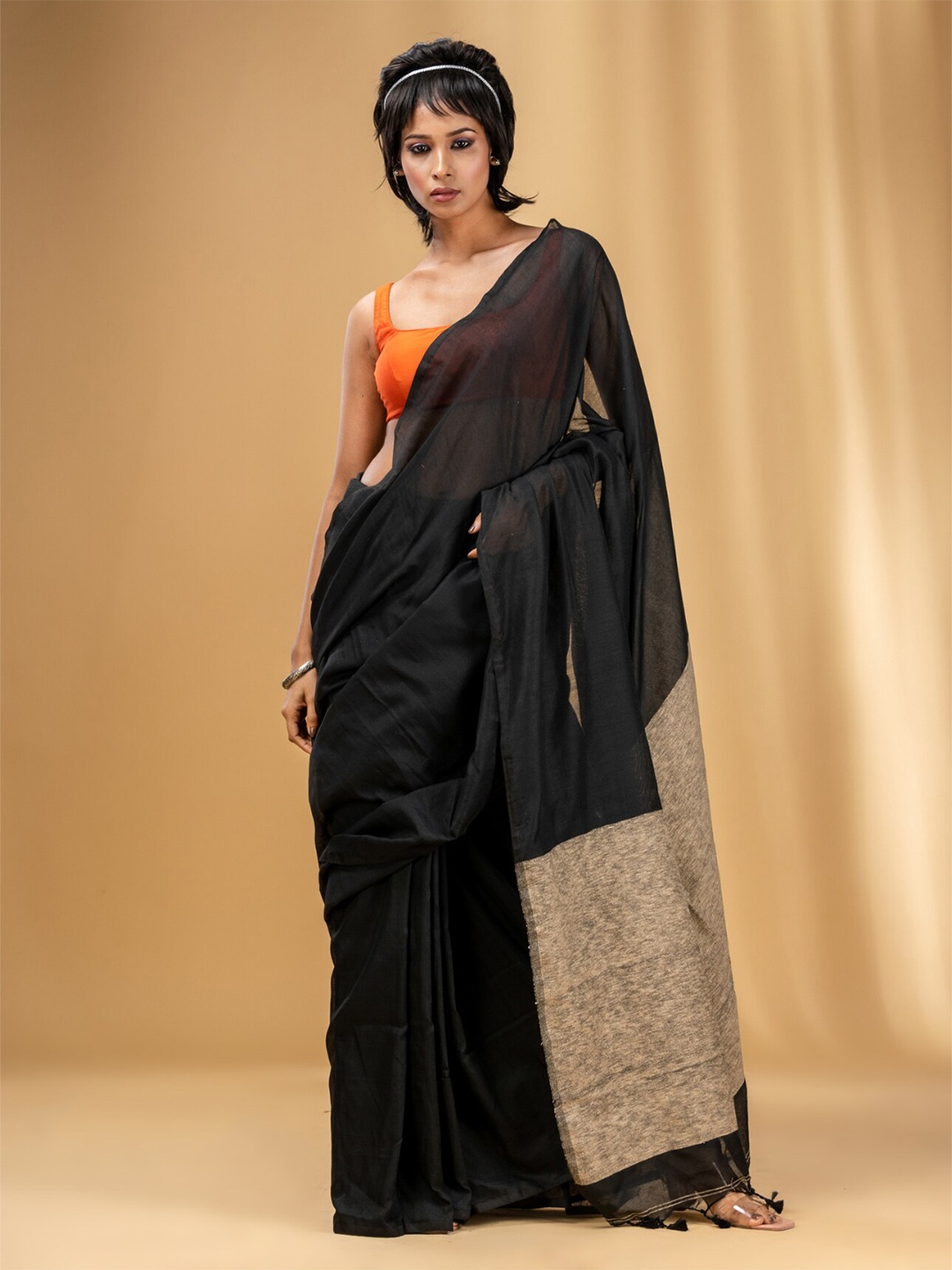 

Charukriti Tasseled Colorblocked Pure Cotton Saree, Black