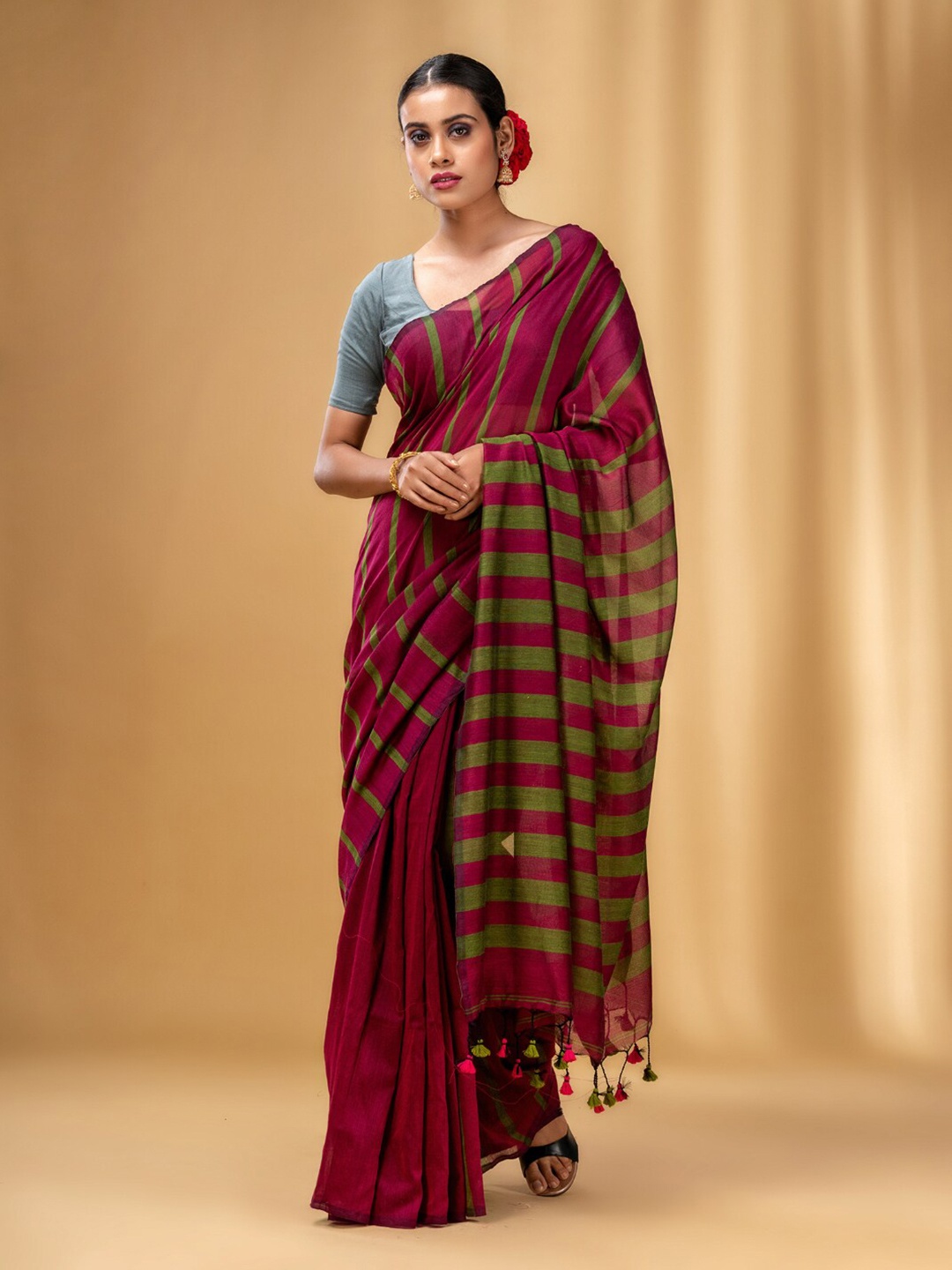 

Charukriti Striped Pure Cotton Saree, Fuchsia