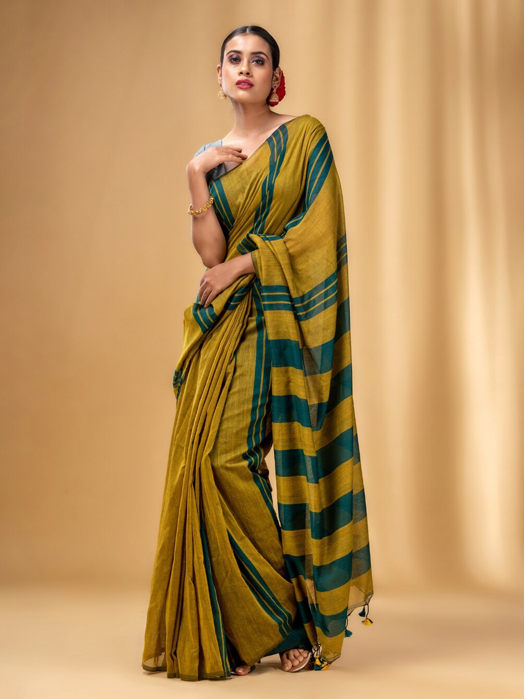 

Charukriti Striped Pure Cotton Saree, Mustard