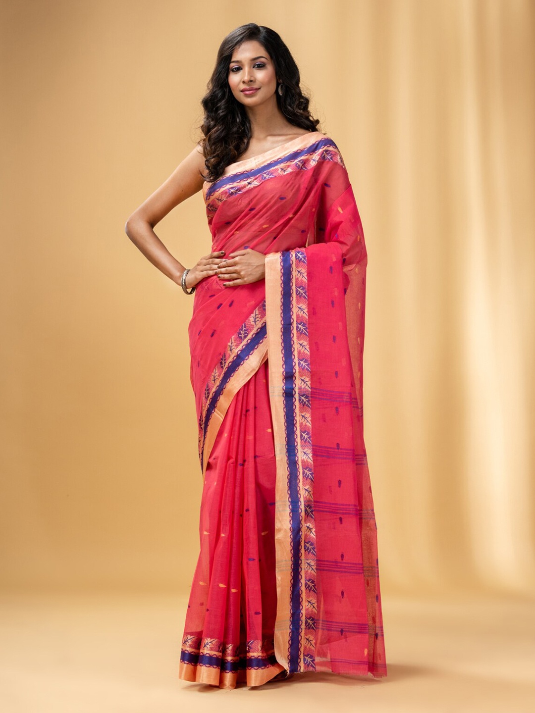 

Charukriti Woven Design Pure Cotton Taant Saree, Pink