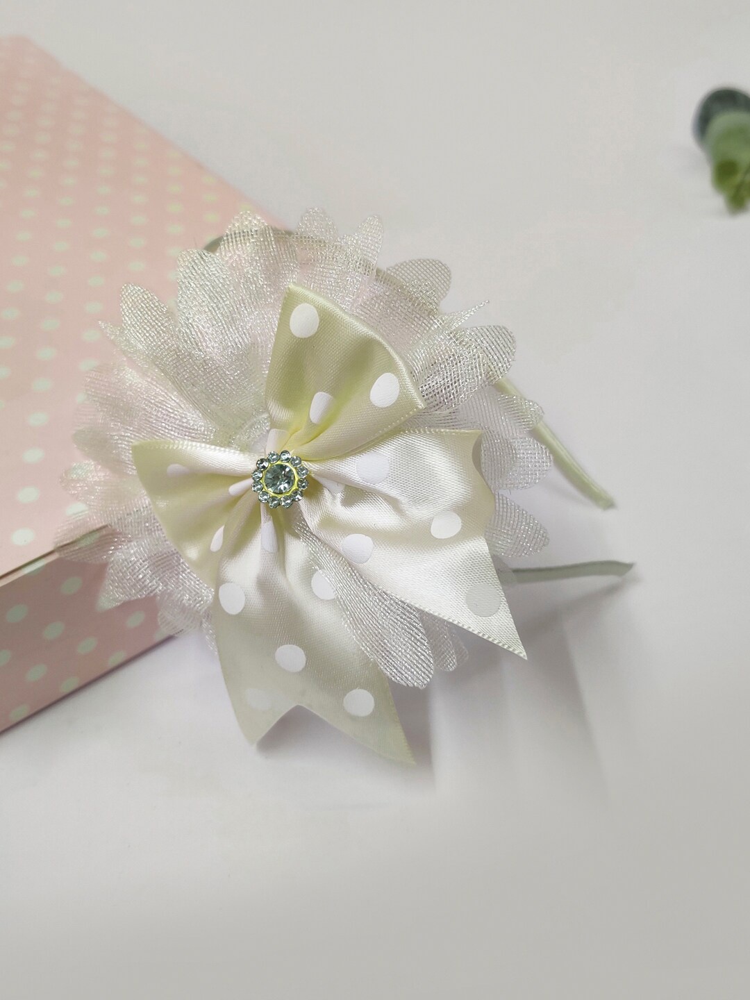

The Magic Wand Girls Off White & Green Embellished Hairband
