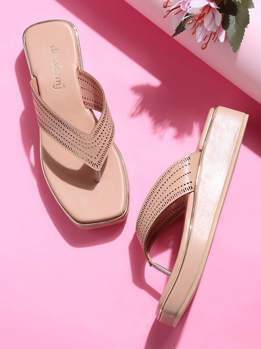 

DressBerry Nude-Coloured Textured Open Toe Wedges With Laser Cuts