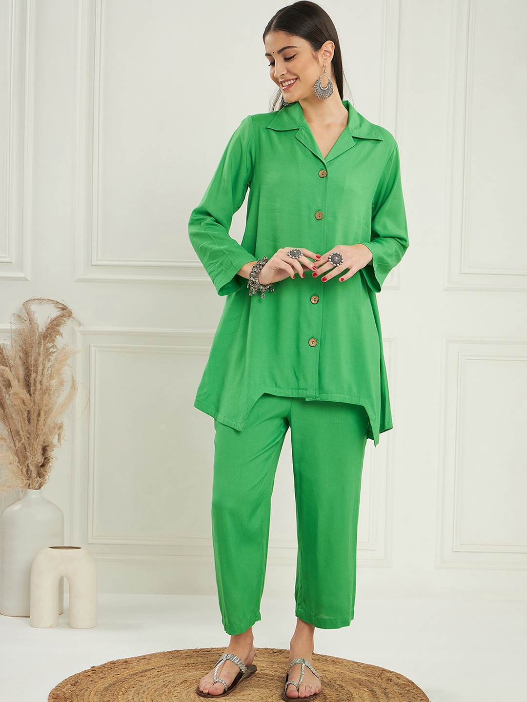 

InWeave Notched Lapel Collar Top With Trousers, Green