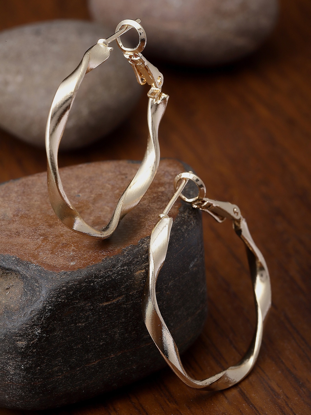 

Bohey by KARATCART Gold-Plated Contemporary Hoop Earrings