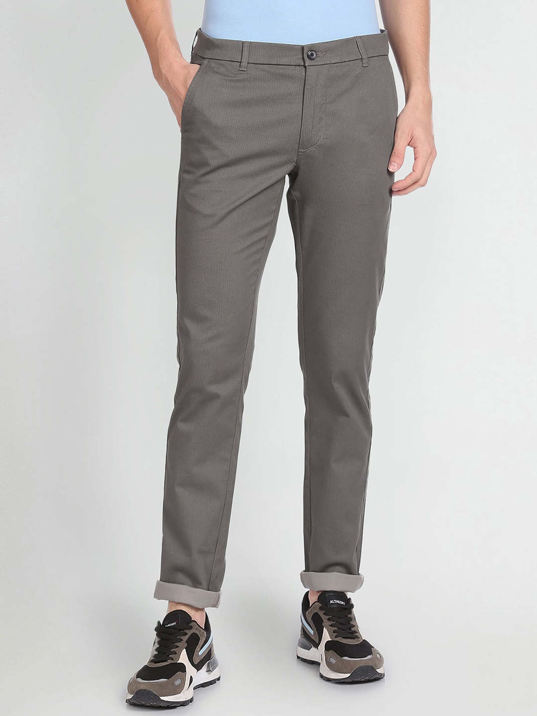 

Arrow Sport Men Slim Fit Low-Rise Trousers, Grey