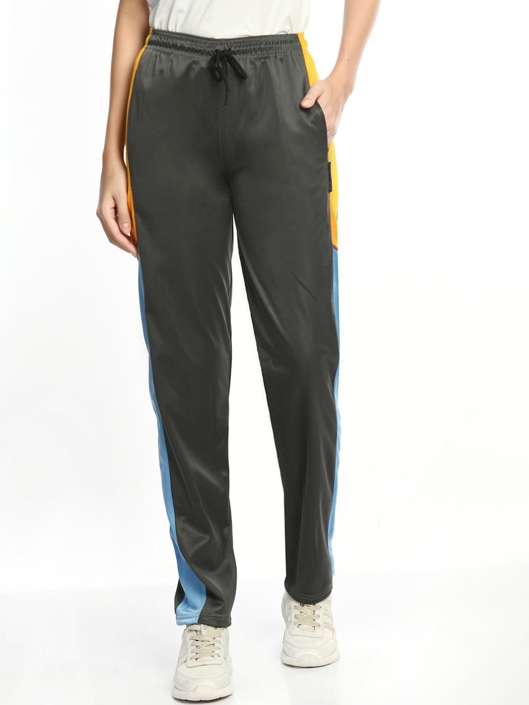 

IndiWeaves Women Mid-Rise Track Pants, Grey