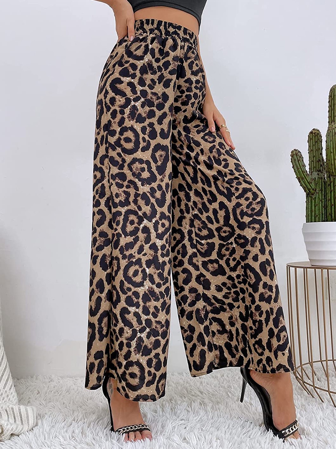 

Wuxi Women Animal Printed Relaxed Flared Easy Wash Trousers, Brown
