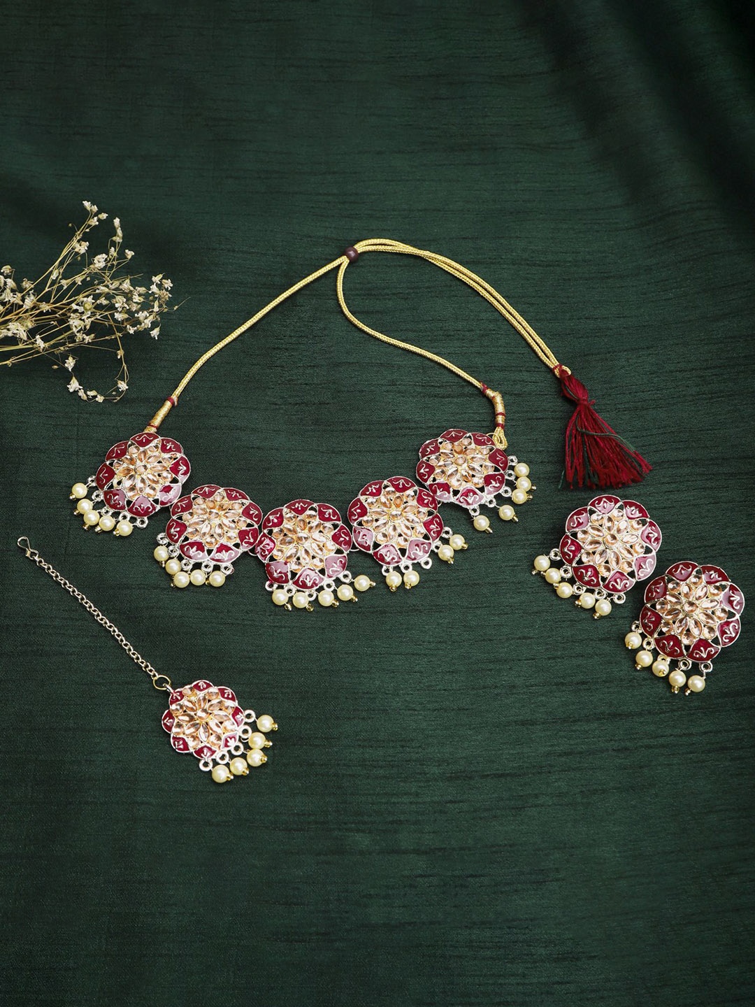 

The Pari Gold-Plated Stone-Studded & Beaded Jewellery Set