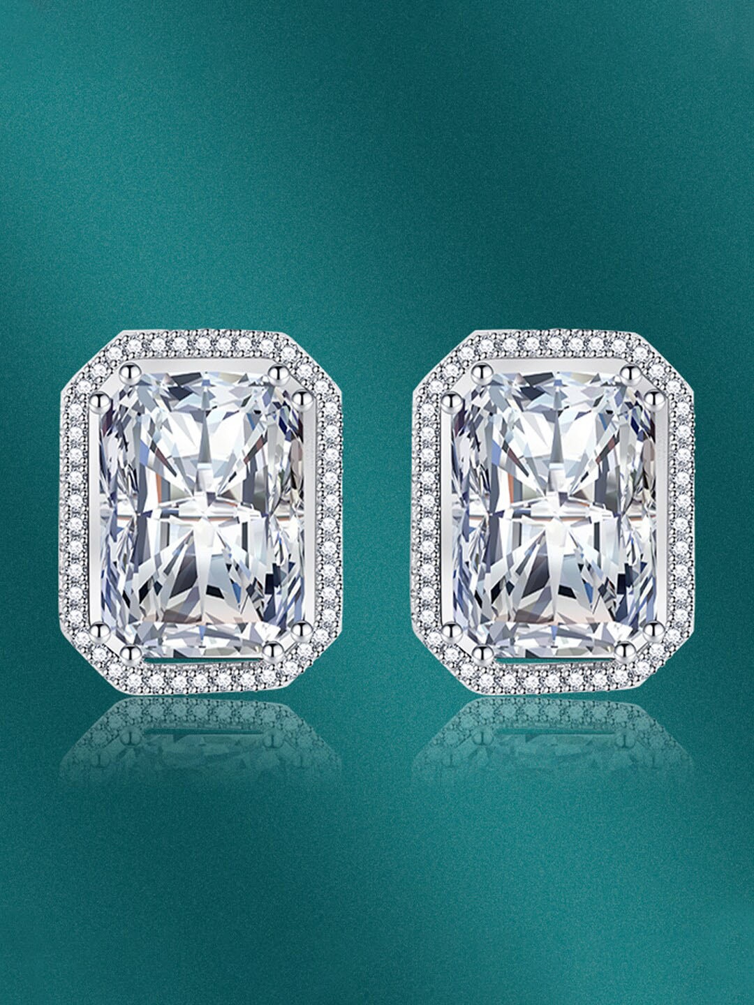 

Designs & You Silver-Plated Geometric Studs Earrings
