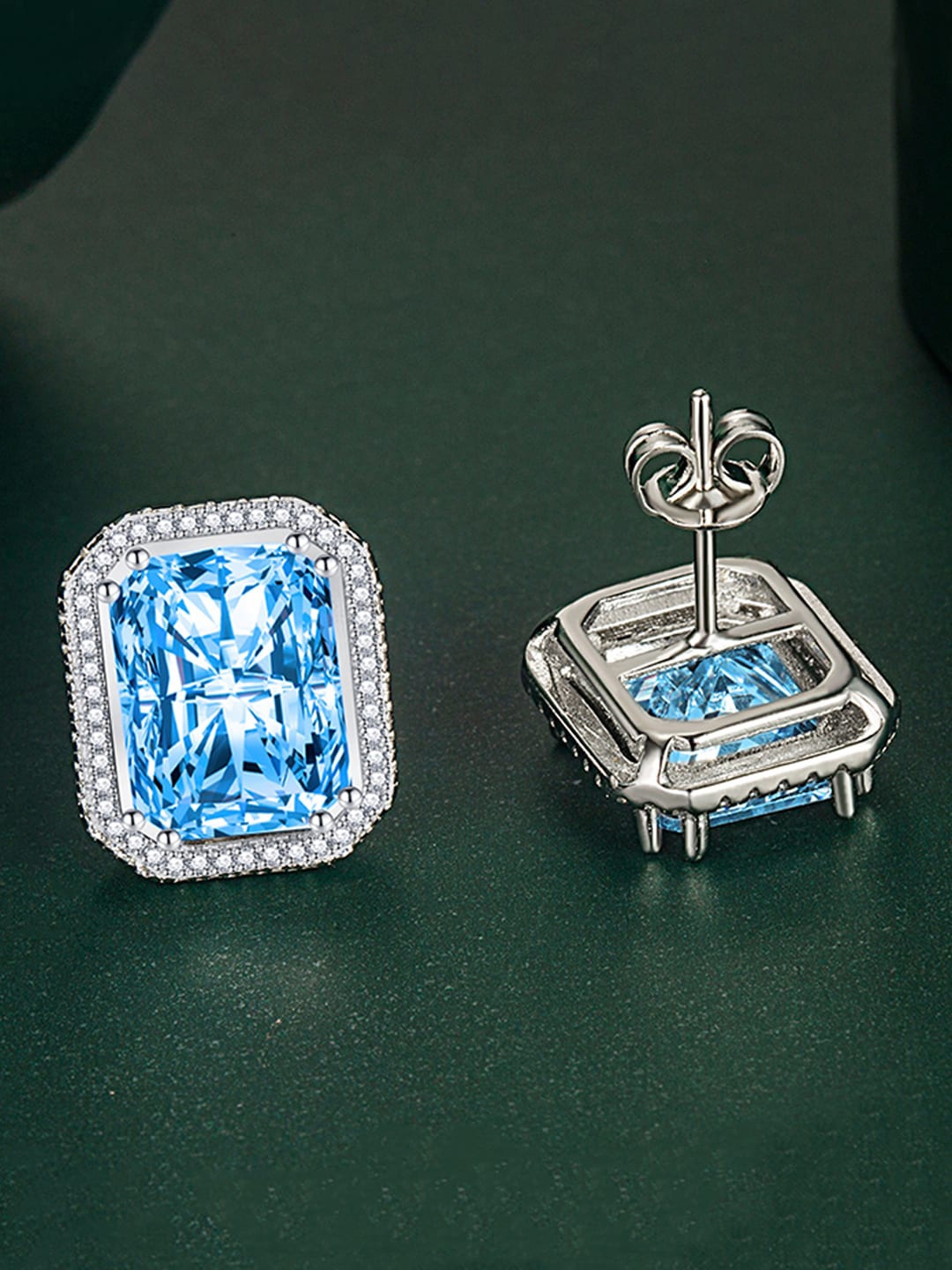 

Designs & You Silver-Plated Geometric Studs Earrings