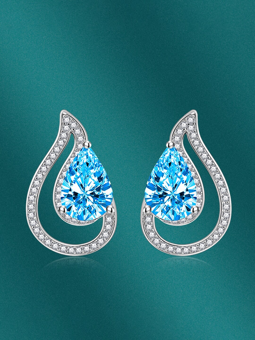 

Designs & You Silver-Plated Teardrop Shaped Studs Earrings