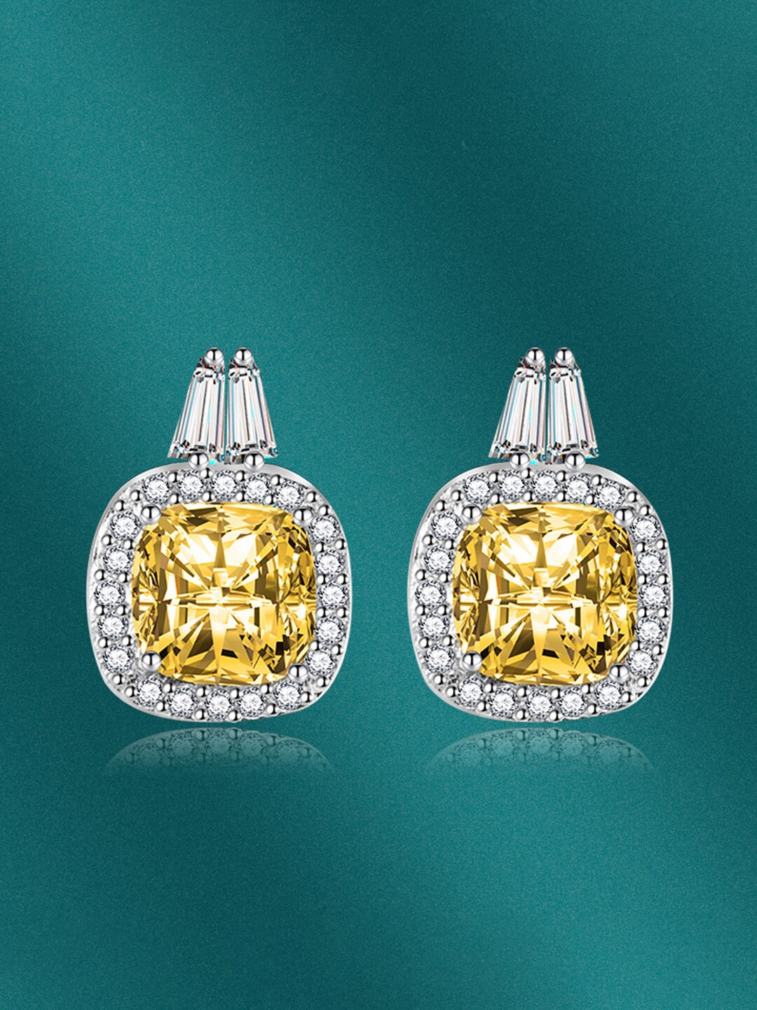 

Designs & You Silver Plated Contemporary Studs Earrings