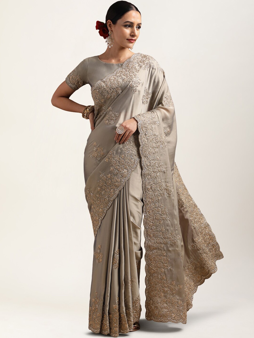 

kasee Sequinned Embellished Pure Silk Saree, Grey