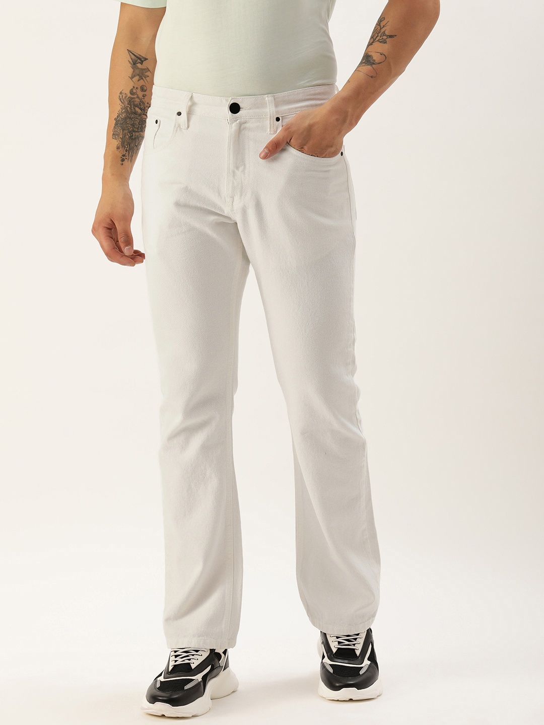 

Bene Kleed Men Mid-Rise Boot Cut Jeans, White