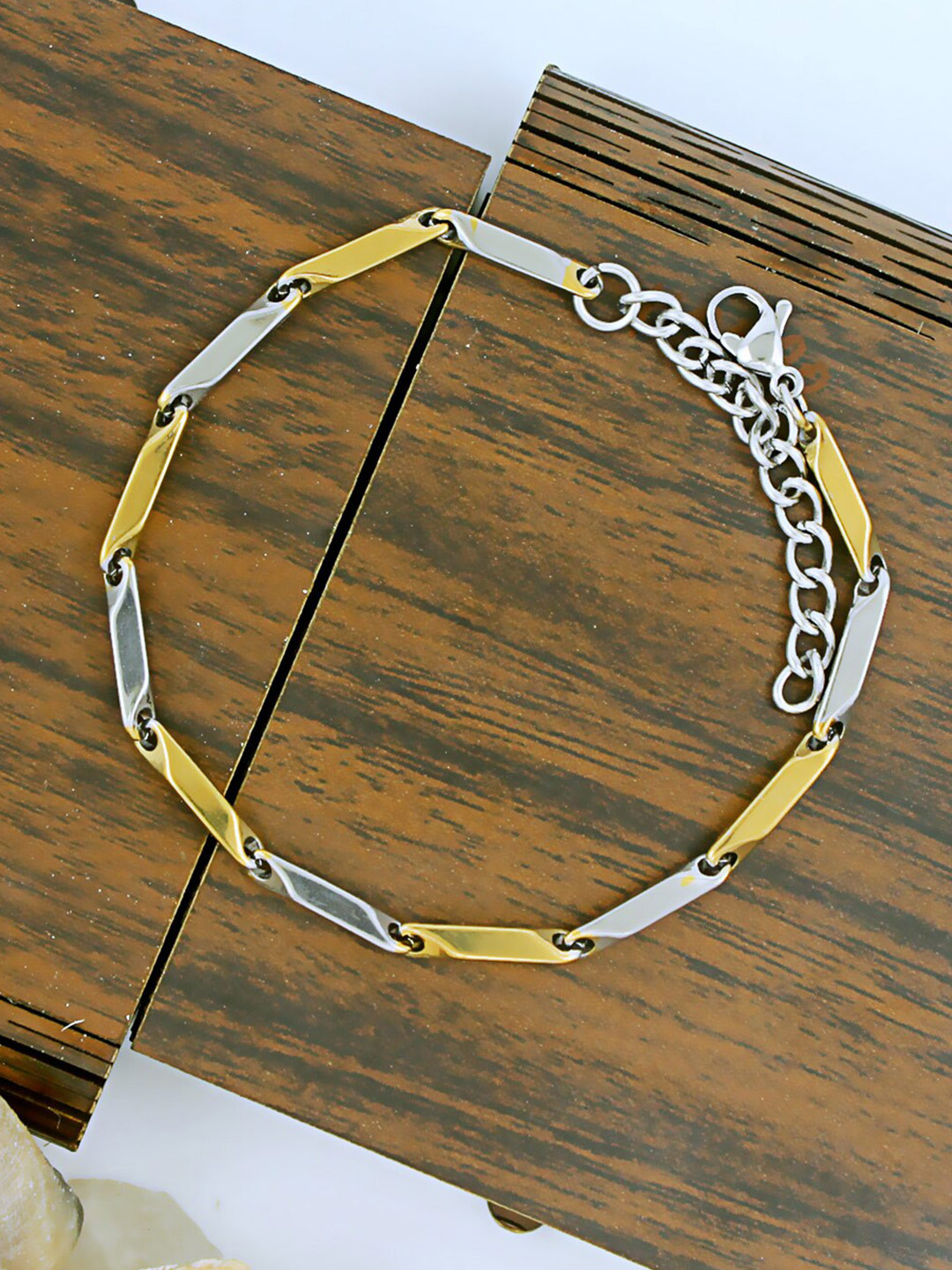 

NAKABH Men Set of 2 Gold & Black Plated Link Bracelets
